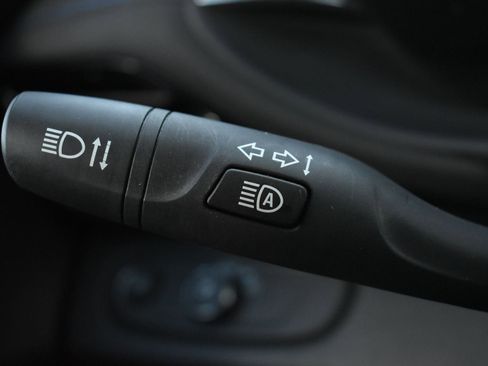Used 2025 Buick Envista Sport Touring FWD image 22