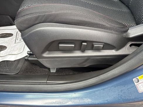Used 2016 Chevrolet Equinox LT w/ Convenience Package FWD image 12