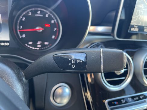 Used 2017 Mercedes-Benz GLC 300 4MATIC image 26