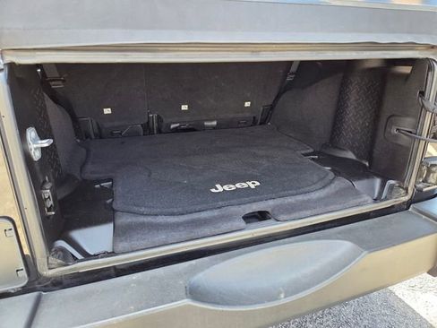 Used 2014 Jeep Wrangler Unlimited Sport w/ Quick Order Package 24S image 9