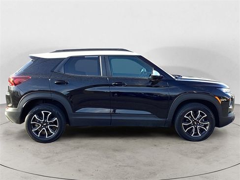 Used 2022 Chevrolet TrailBlazer ACTIV image 6
