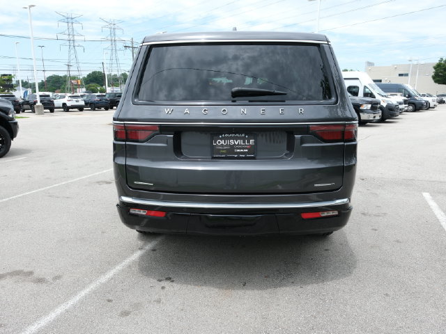 Used 2022 Jeep Wagoneer Series II AWD/4WD image 8