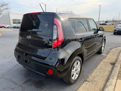 Used 2019 Kia Soul FWD image 7