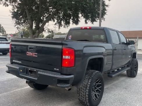 Used 2017 GMC Sierra 1500 SLE image 5