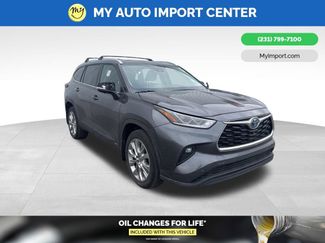 Used 2023 Toyota Highlander Limited video 1