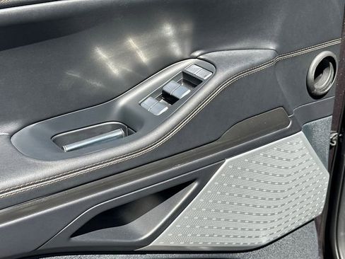 New 2026 Lincoln Navigator L Black Label image 13