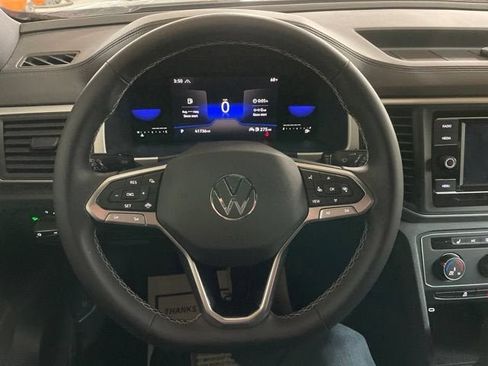 Certified 2022 Volkswagen Atlas Cross Sport SE AWD/4WD image 19