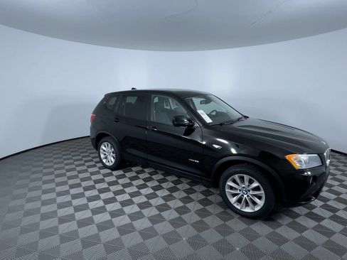 Used 2014 BMW X3 xDrive28i AWD/4WD image 2