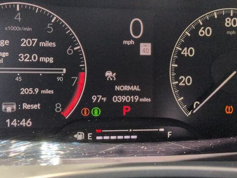 Used 2022 Honda Civic Sport image 14