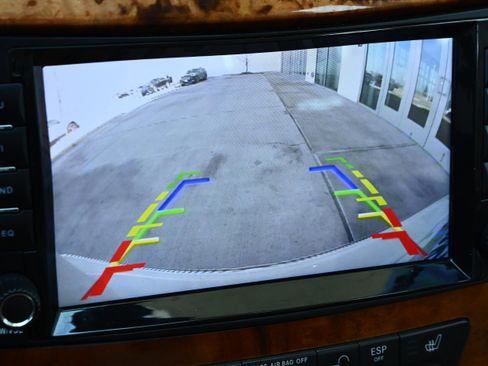 Used 2007 Mercedes-Benz E 63 AMG Sedan image 11