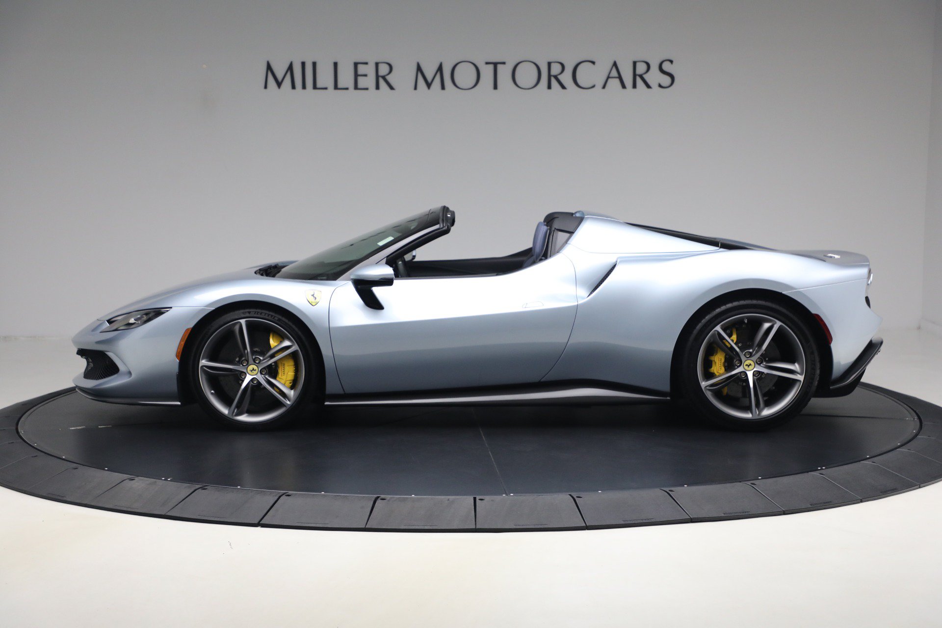 Certified 2026 Ferrari 296 GTS RWD image 3