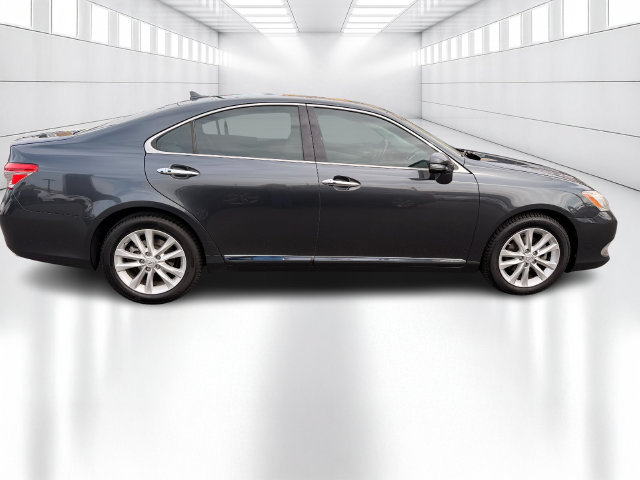 Used 2011 Lexus ES 350 w/ Preferred Accessory Package FWD image 4