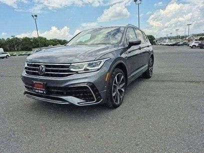 Used 2024 Volkswagen Tiguan SEL R-Line