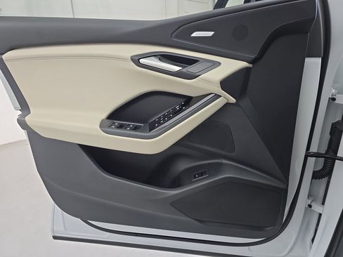 Used 2025 Audi Q6 e-tron Premium Plus w/ Premium Plus image 26