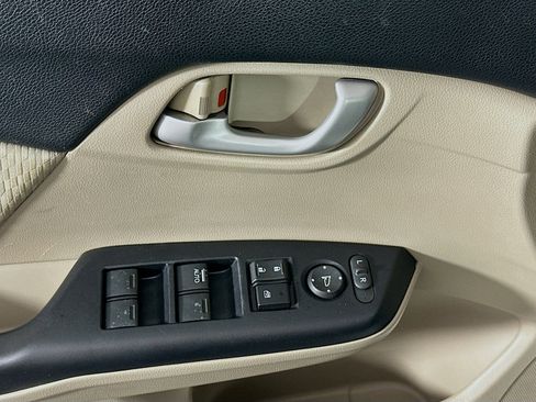 Used 2014 Honda Civic LX image 15