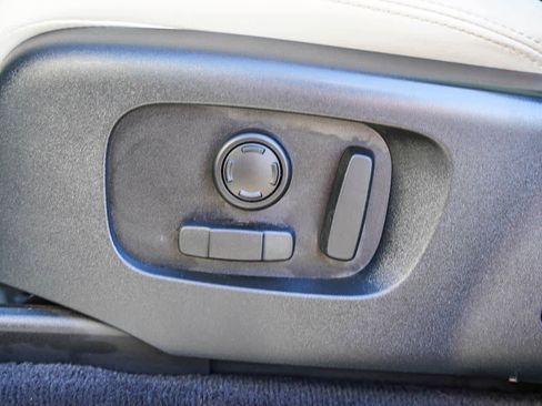 Used 2022 Land Rover Range Rover Sport HSE Silver Edition image 22