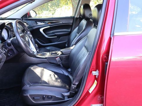 Used 2012 Buick Regal Premium image 19