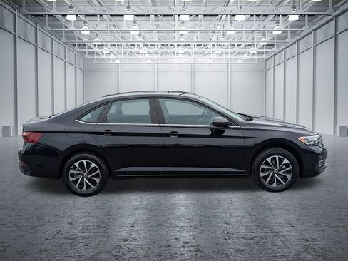 Used 2023 Volkswagen Jetta S FWD image 6