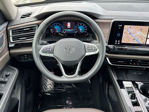 New 2026 Volkswagen Atlas SEL AWD/4WD image 13