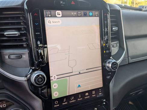 Used 2025 RAM 1500 Big Horn AWD/4WD image 20