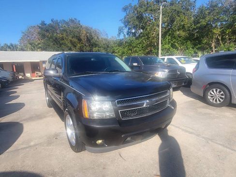 Used 2012 Chevrolet Suburban LT RWD image 50