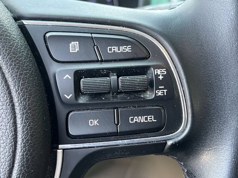 Used 2017 Kia Sportage EX FWD image 21