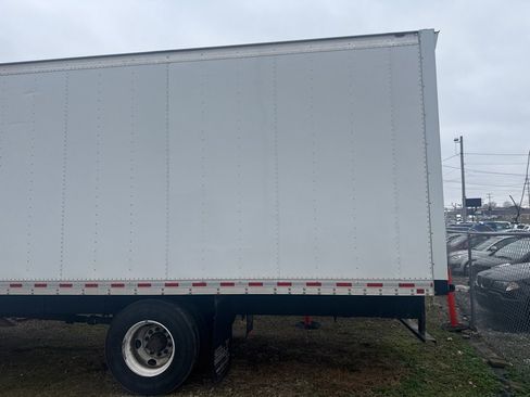 Used 2019 Ford F650 2WD Regular Cab Super Duty image 6