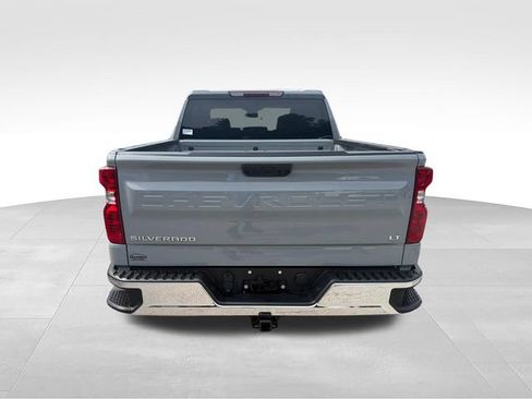 Used 2024 Chevrolet Silverado 1500 LT AWD/4WD image 4
