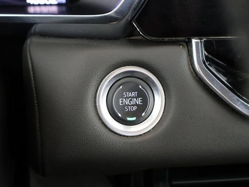 Used 2024 GMC Canyon Elevation AWD/4WD image 28