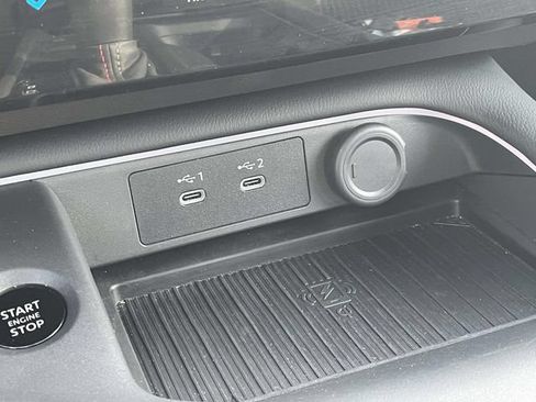 Used 2026 Nissan Sentra SR w/ Floor Mat Package FWD image 28