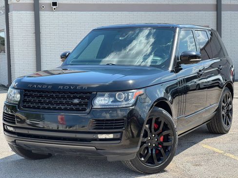 Used 2015 Land Rover Range Rover Supercharged AWD/4WD image 2