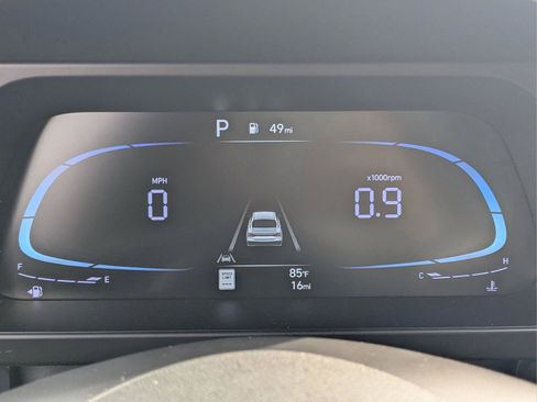 Used 2026 Hyundai Elantra Sport image 35