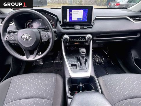 Used 2023 Toyota RAV4 XLE image 16