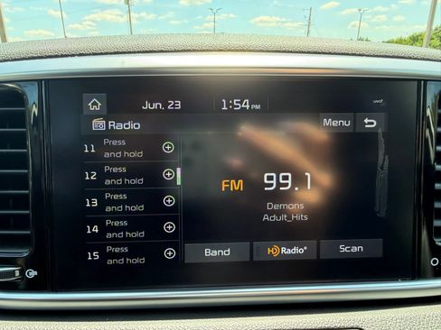 Used 2020 Kia Sportage EX w/ Option Group 15 AWD/4WD image 24