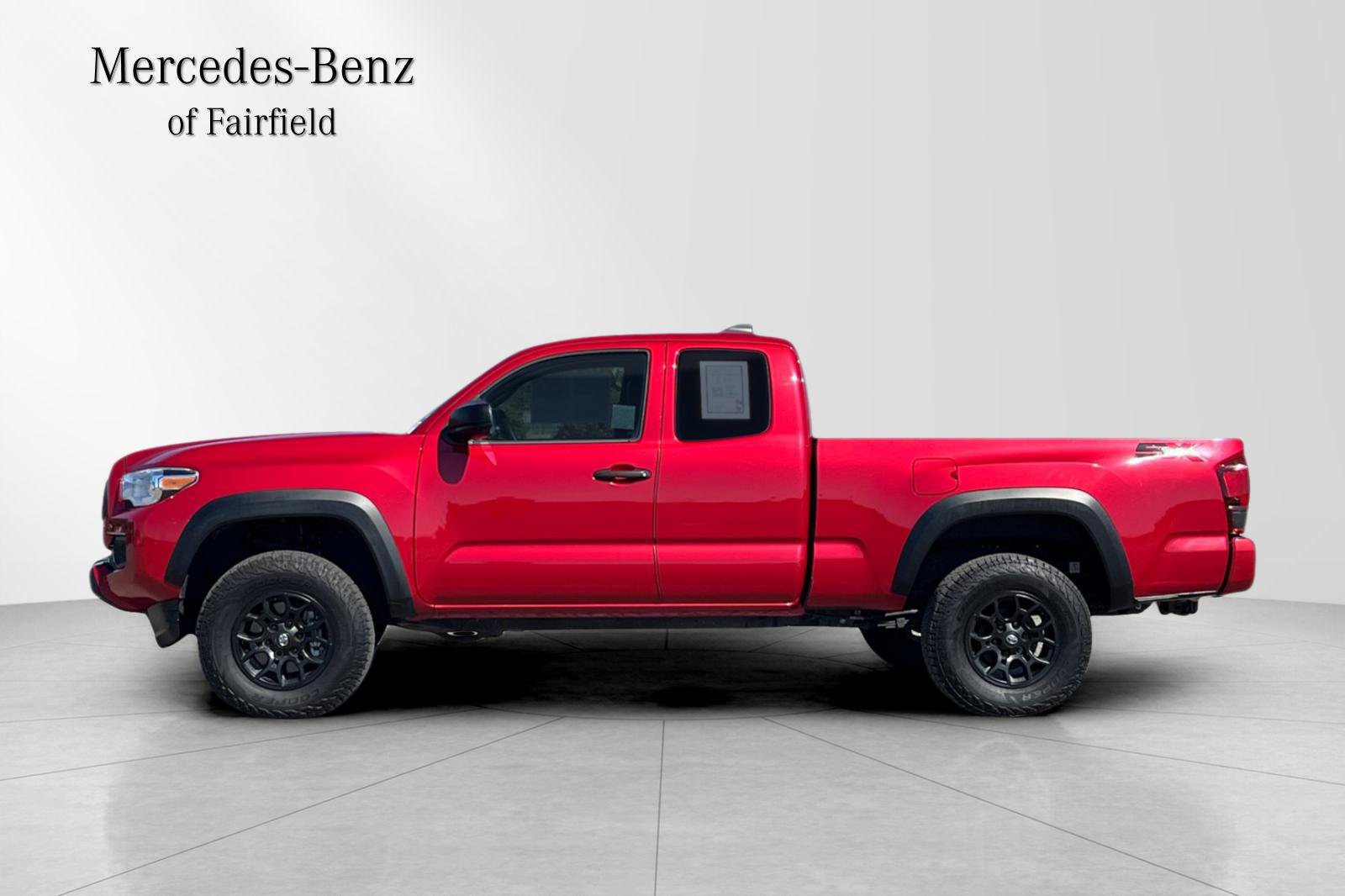 Used 2020 Toyota Tacoma SR w/ SX Package RWD image 5
