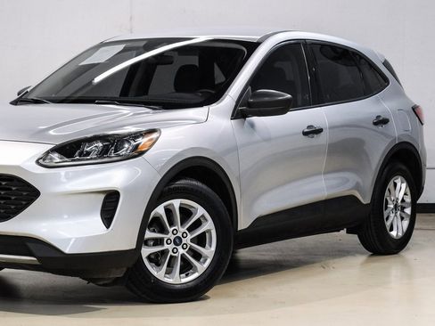 Used 2020 Ford Escape S image 6