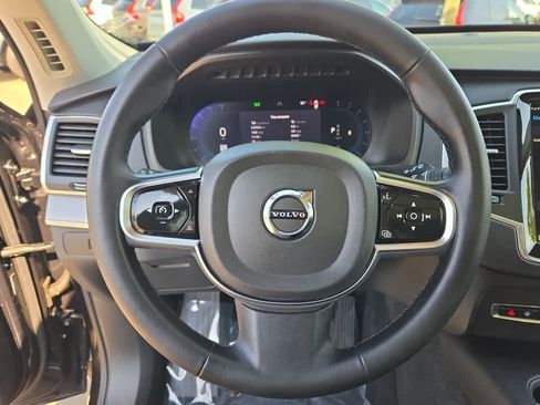 Used 2024 Volvo XC90 B5 Core w/ Protection Package Premier image 13