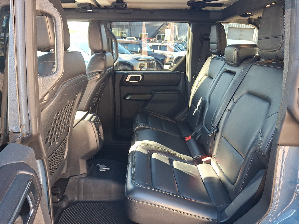 Certified 2025 Ford Bronco Badlands AWD/4WD image 10