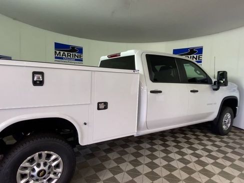 New 2025 Chevrolet Silverado 2500 W/T w/ WT Convenience Package RWD image 2