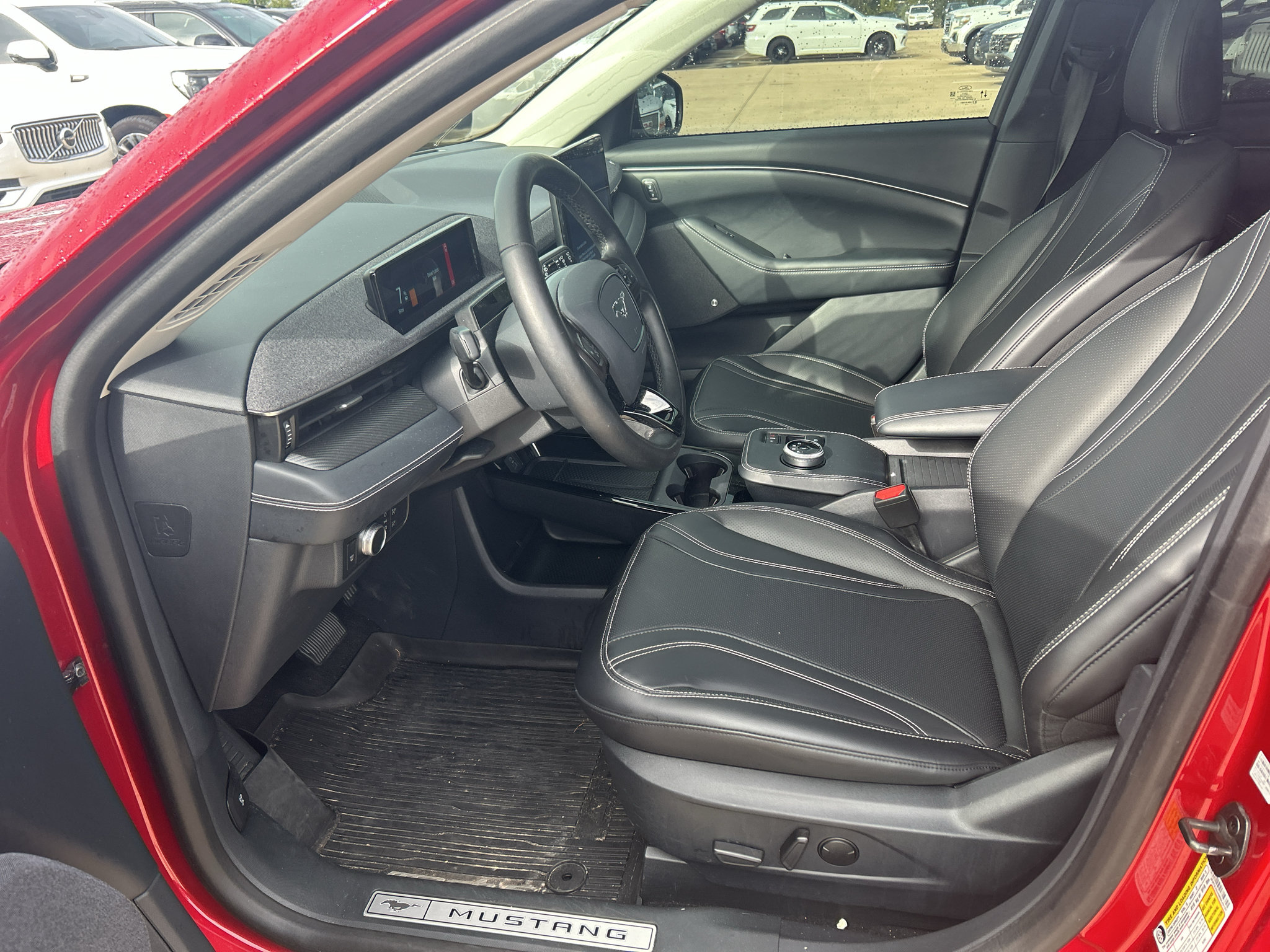 Used 2021 Ford Mustang Mach-E Premium AWD/4WD image 12