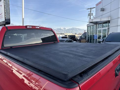 Used 2015 Toyota Tundra SR5 image 18