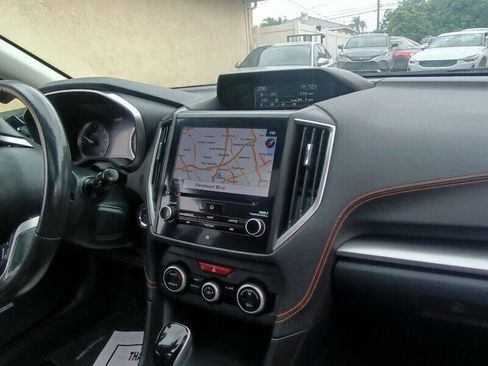 Used 2020 Subaru Crosstrek 2.0i Limited w/ Moonroof Package w/Navigation image 9