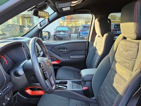 Used 2023 Nissan Frontier PRO-4X w/ Pro Convenience Package image 24