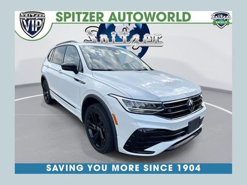 Used 2024 Volkswagen Tiguan SE R-Line AWD/4WD image 1