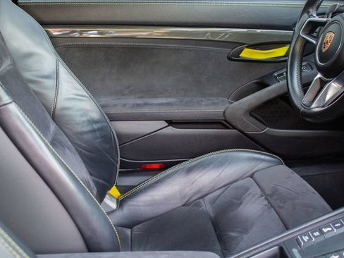 Used 2016 Porsche 911 GT3 RS RWD image 17