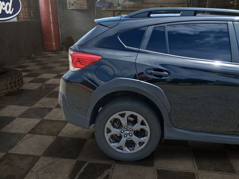 Used 2022 Subaru Crosstrek 2.5i Sport w/ Moonroof Package AWD/4WD image 8