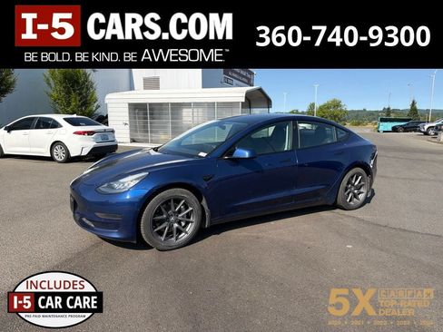 Used 2021 Tesla Model 3 Standard Range Plus RWD image 1