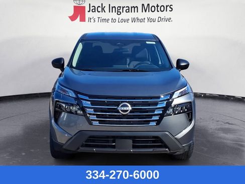 New 2026 Nissan Rogue S image 8