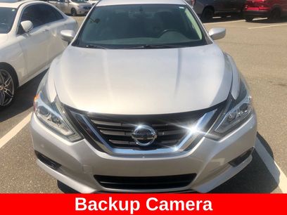 Used 2016 Nissan Altima 2.5 SV