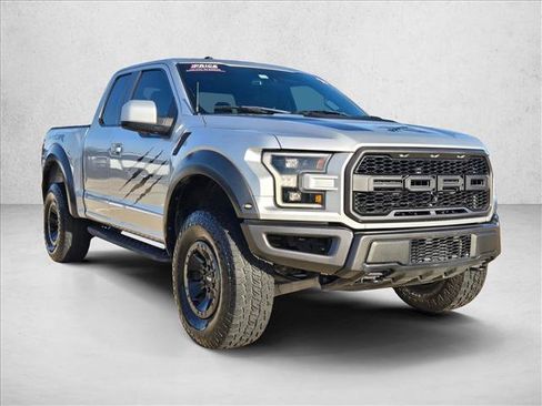 Used 2018 Ford F150 Raptor w/ Equipment Group 802A Luxury AWD/4WD image 3